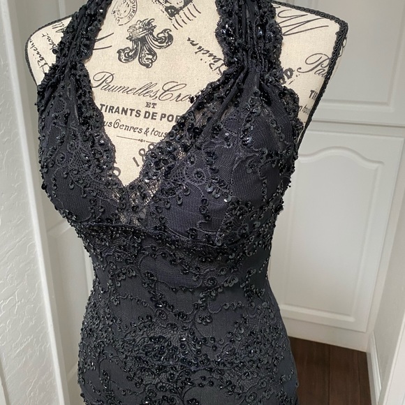 Woman’s top - Picture 2 of 7